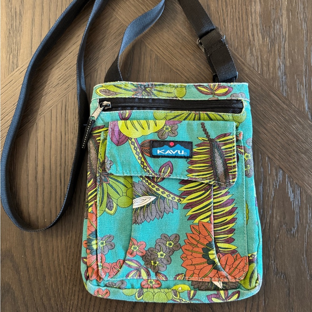 Kavu Floral Crossbody Bag - Multicolor